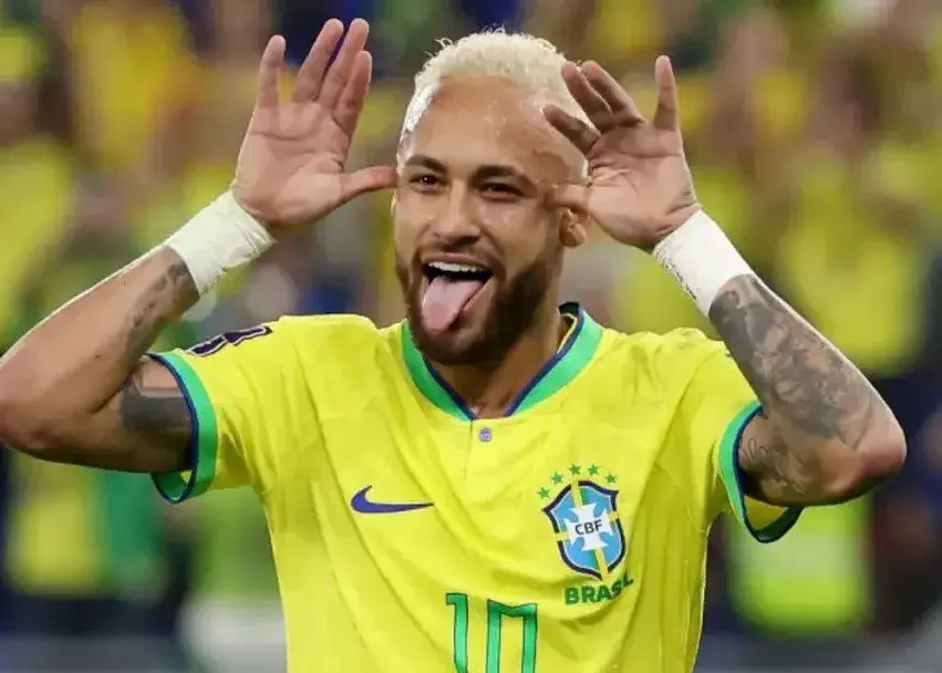 پدر نیمار: در میامی برای آینده نیمار تصمیم می‌گیریم