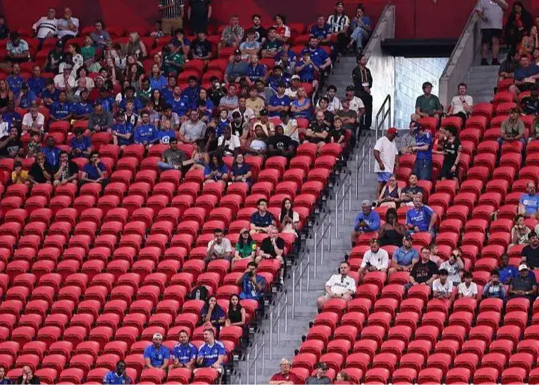 پر از صندلی‌های خالی: هیچکس جام اینفانتینو را نمی‌بیند!