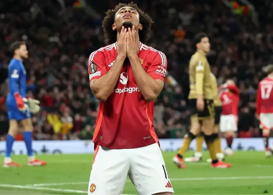 یووه باید مهاجم ناکام یونایتد را زودتر بخرد