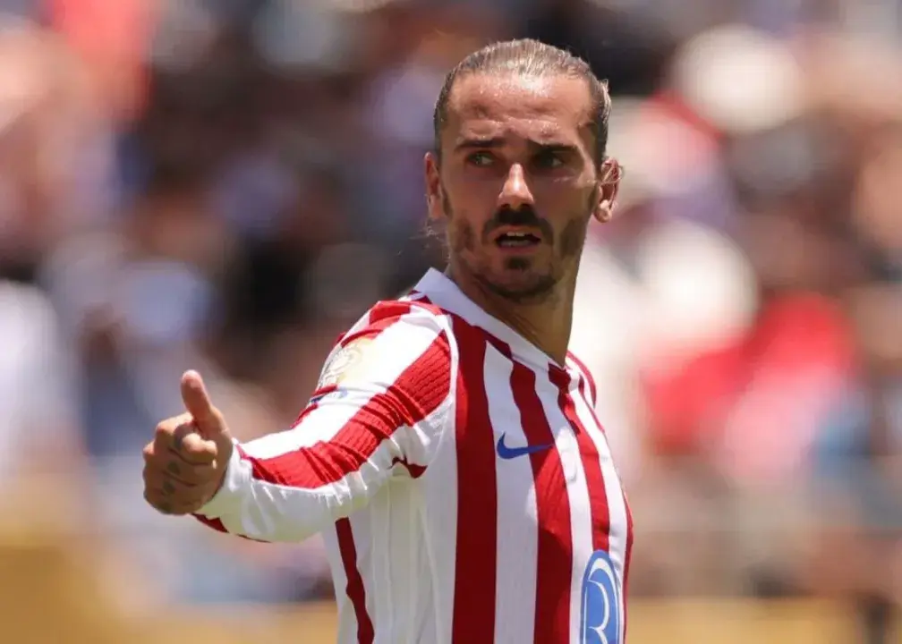 یک فیل در رختکن اتلتیکو مادرید!