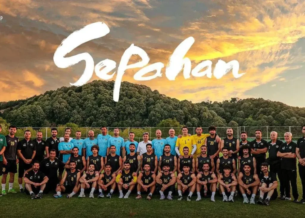 شروع سخت برای نویدکیا و شاگردانش:/ برنامه کامل مسابقات سپاهان در لیگ بیست و پنجم