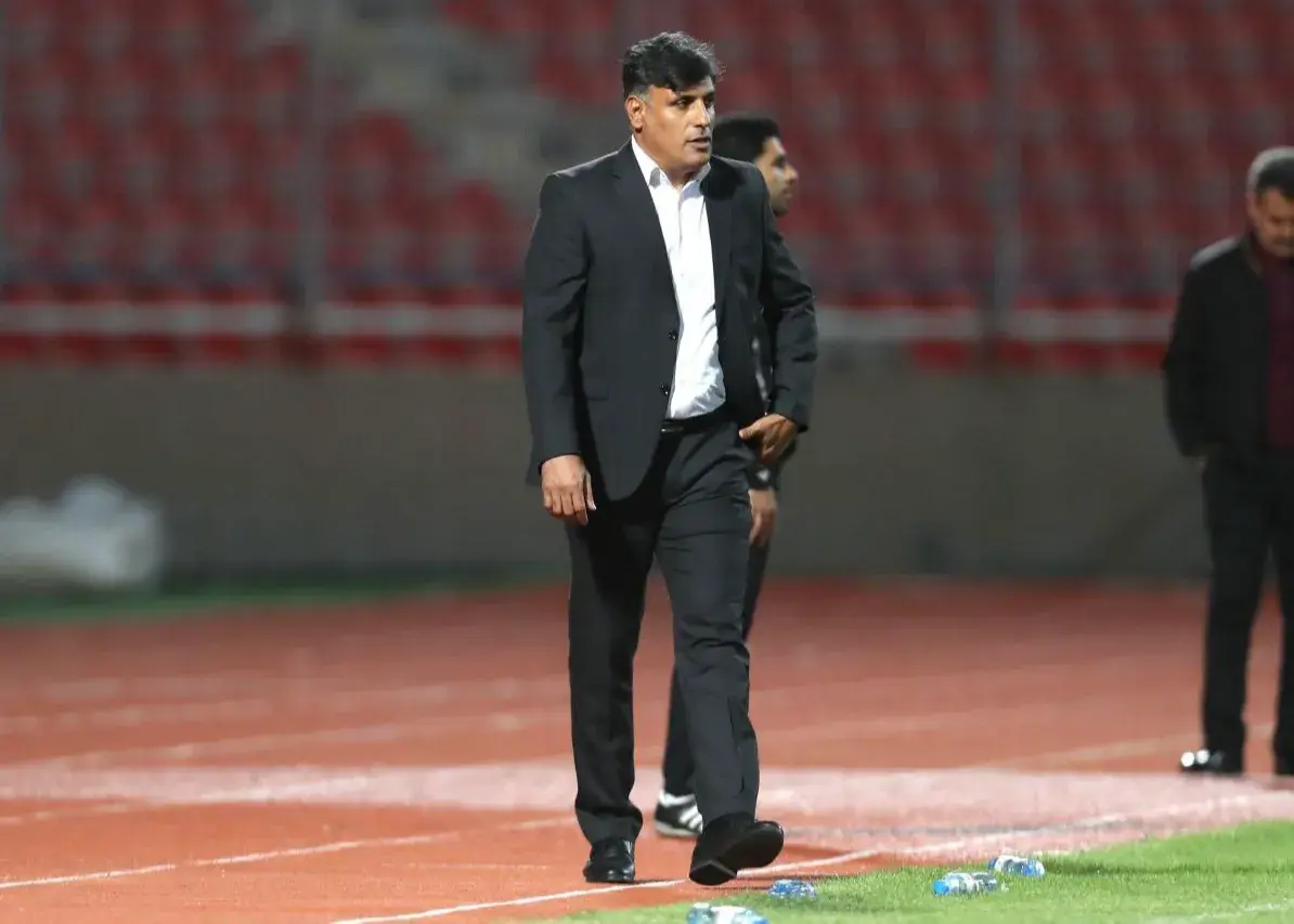 چهار بازیکن خارجی بجای ستارگان آبی‌پوش