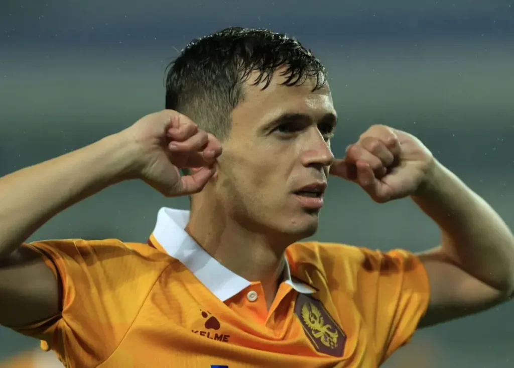 استقلال روی وینگر گوانگژو دست گذاشت