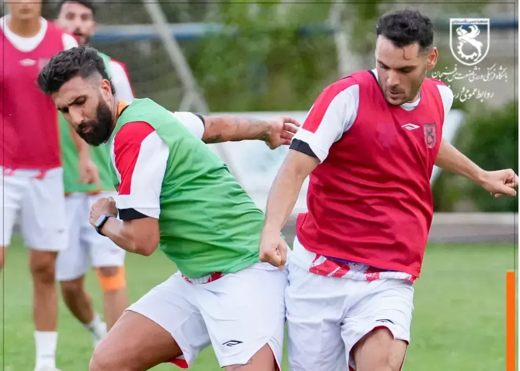 دوئل پرسپولیسی و تراکتوری سابق در مس