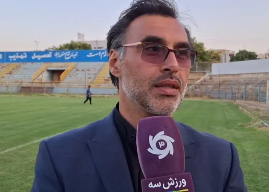 نصف شمس اذر از باشگاه رفتند!