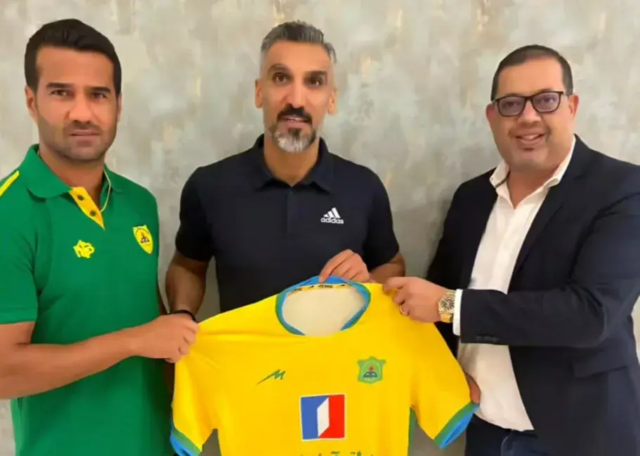 معارفه رسمی هاشمی‌نسب در تیم جدیدش