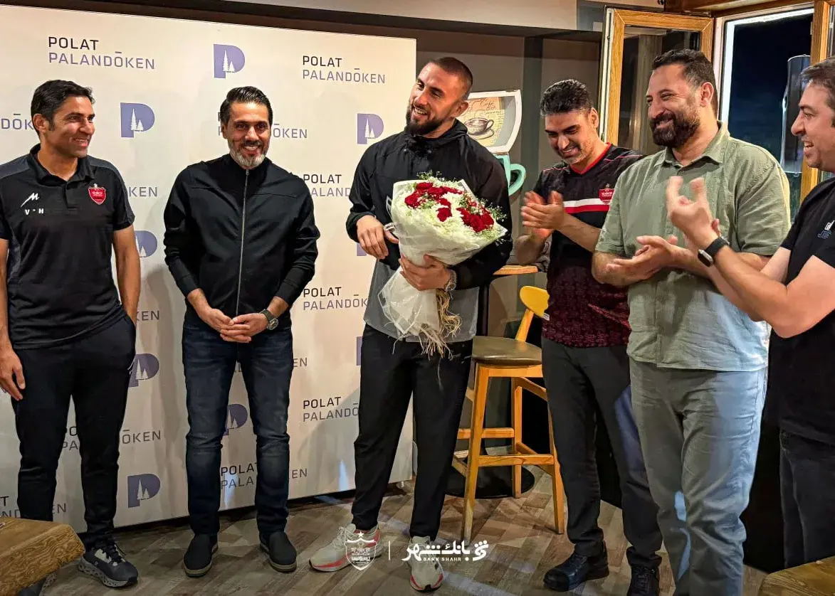 گندوز خداحافظی کرد: جدایی با شرط و شروط!