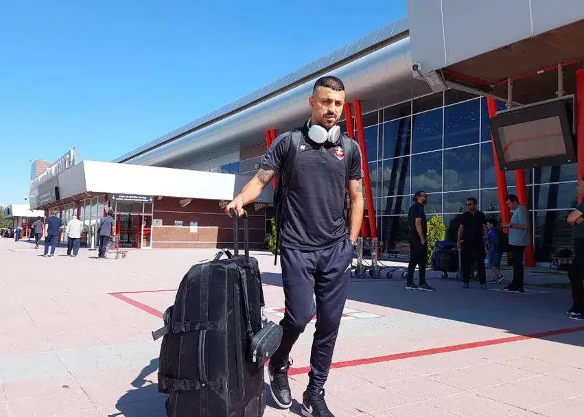 ورود کاروان پرسپولیس به ارزروم ترکیه