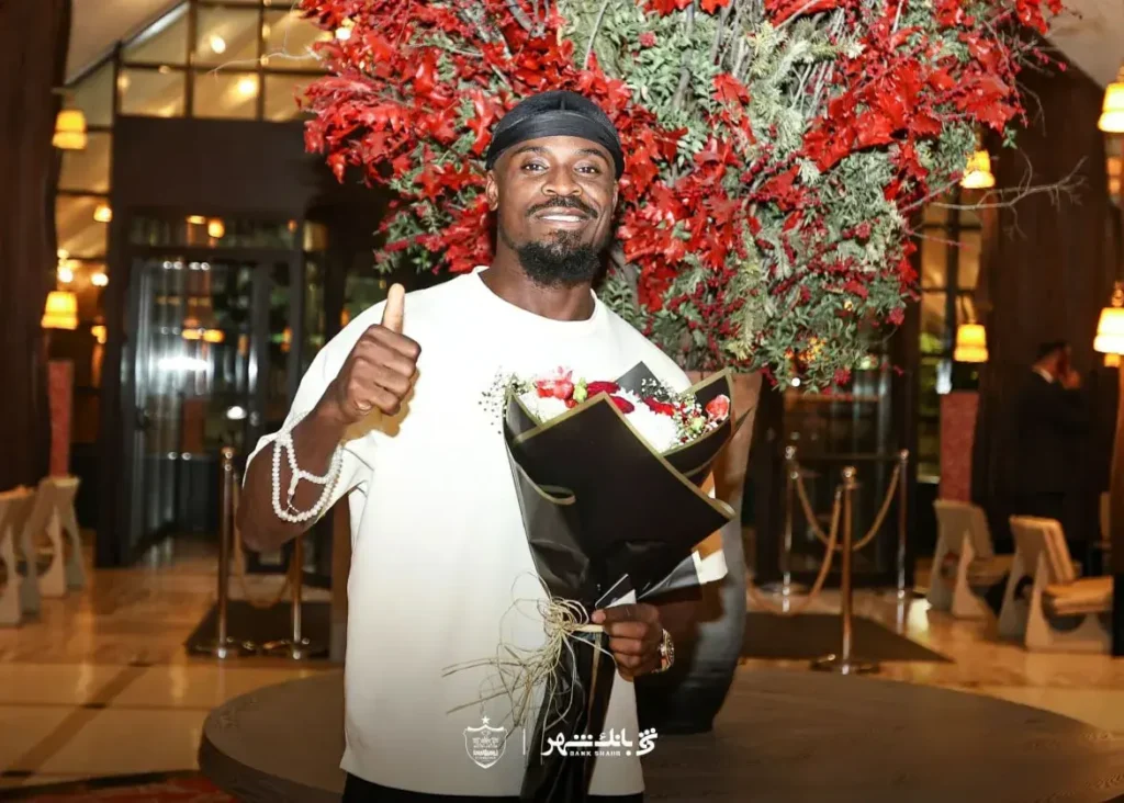 امضای قرارداد با تائید نهایی سرمربی/ فوری: مدافع پی اس جی در پرسپولیس!