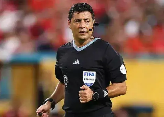 خسروی درباره فغانی: علیرضای داوری دنیا!