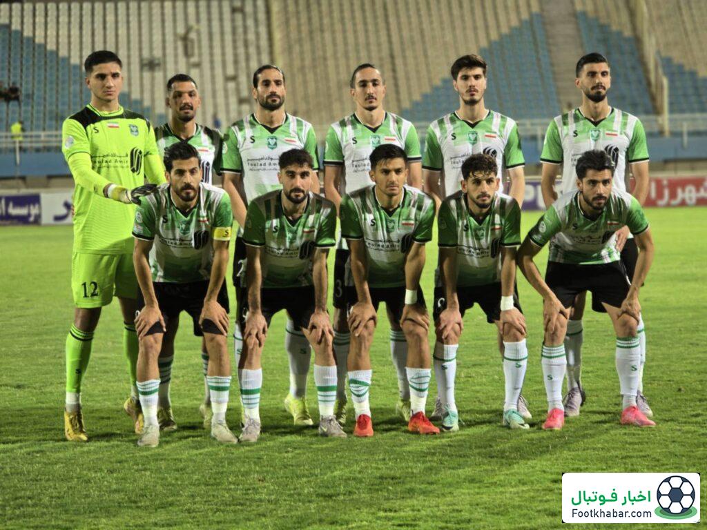 خیبر با ۷ مربی و ۴ بازیکن خداحافظی کرد