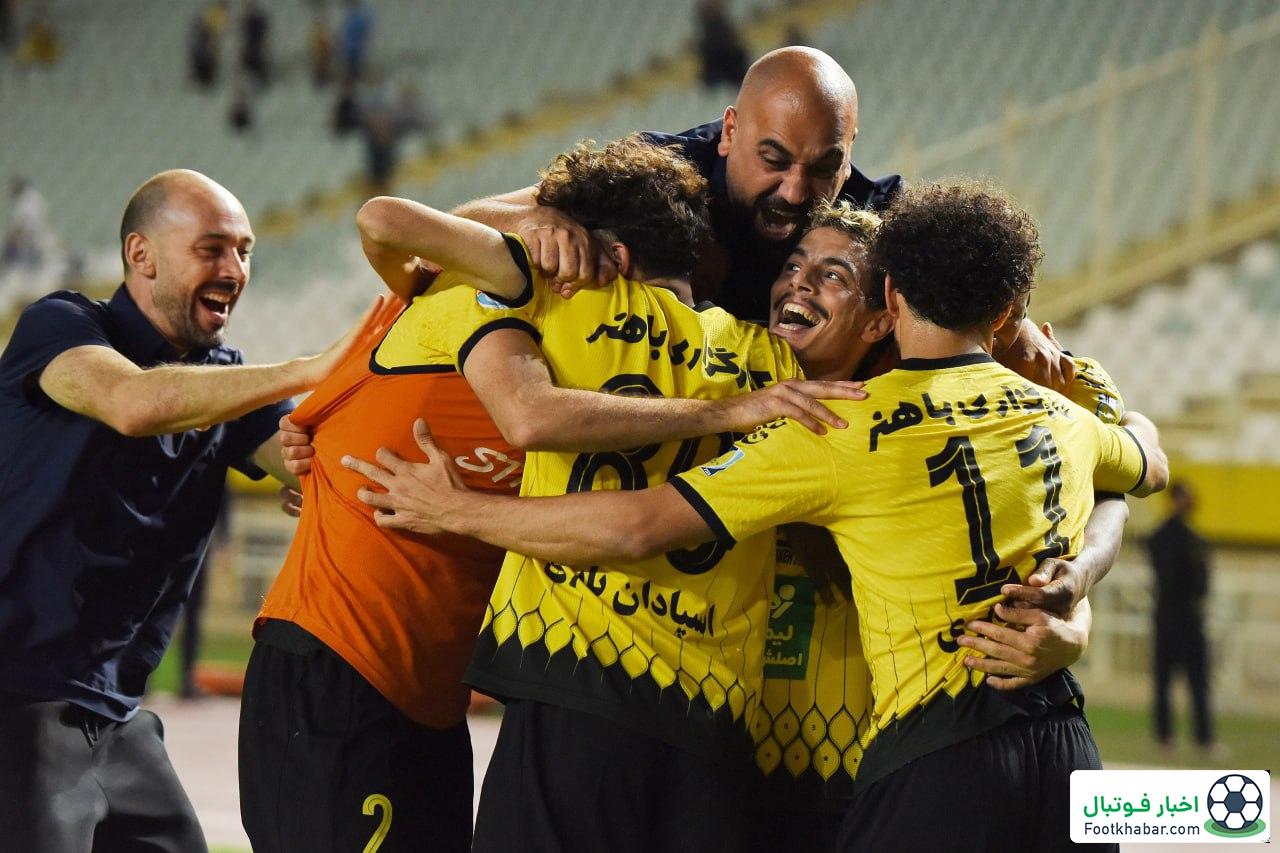 همه تیم‌ها زیر هزار میلیارد تومان/ گرانترین تیم فوتبال ایران مشخص شد!