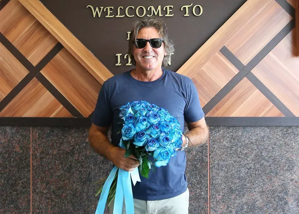 سرمربی جدید استقلال وارد تهران شد