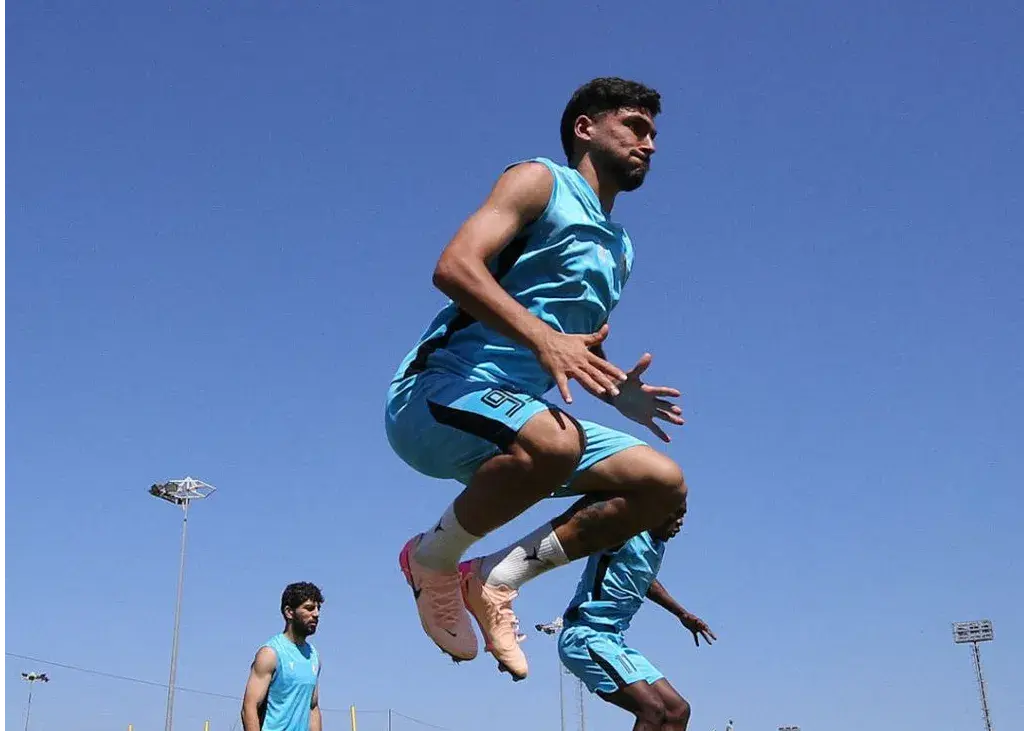 پرش بلند اسماعیل برای دیده شدن/ قلی‌زاده: سر به آسمان، چشم به ترکیب!