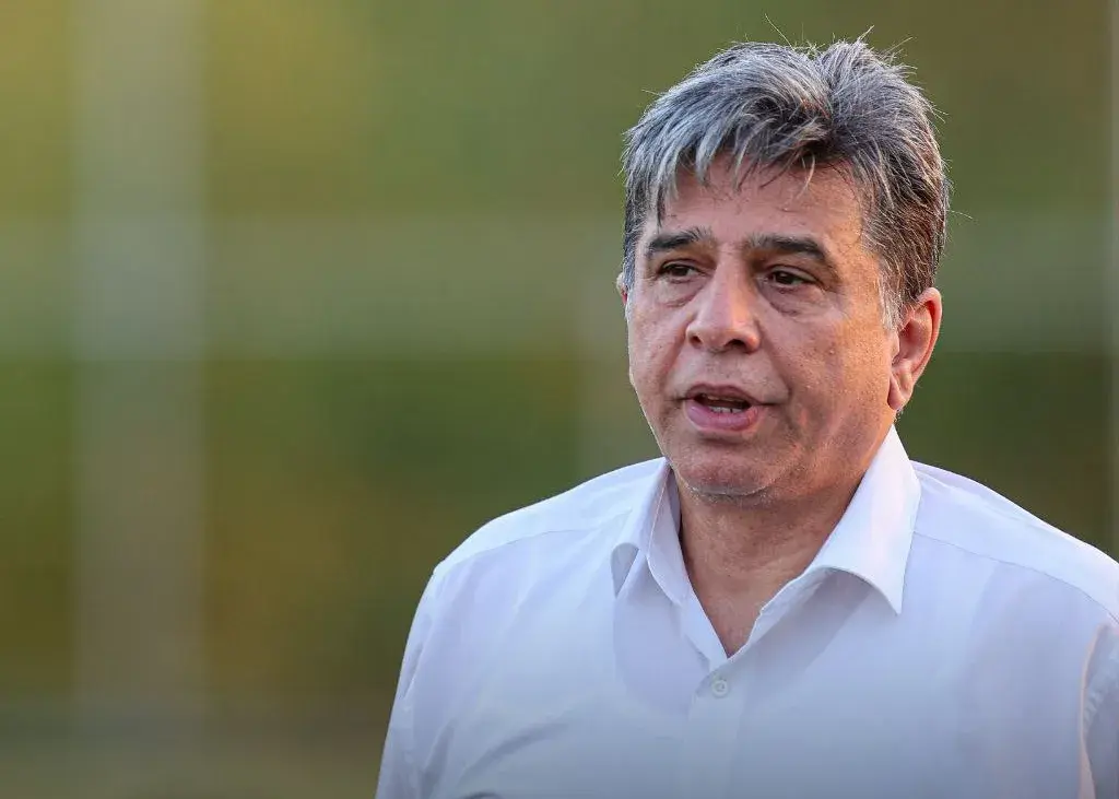 ارزیابی تیم و گفتگو با سرمربی:/ بازدید مهم مدیرعامل از اردوی سپاهان