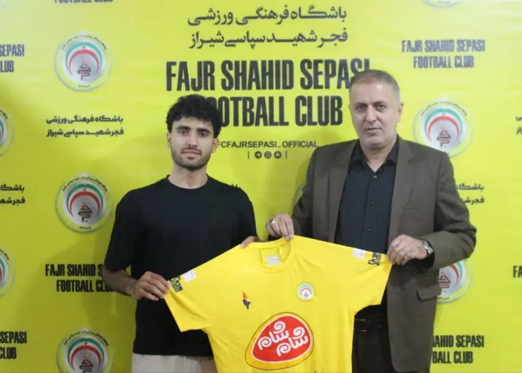 وینگر فصل پیش نساجی به فجر پیوست