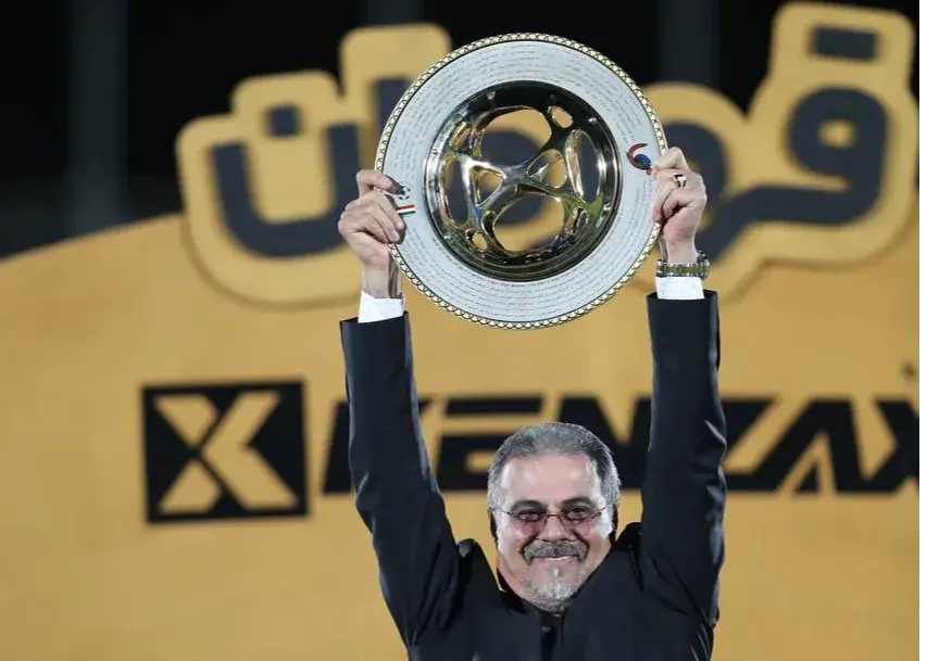 نظری جویباری: قهرمانی حذفی را مدیون هلدینگ هستیم