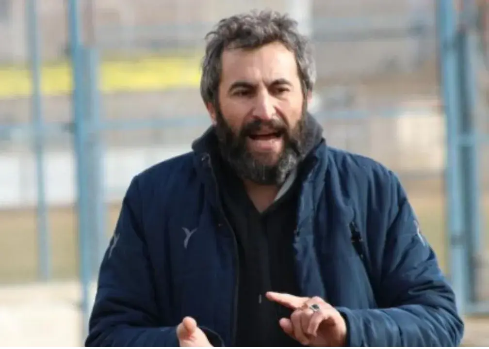 لطیفی: همچنان مخالف تغییرات در استقلالم!