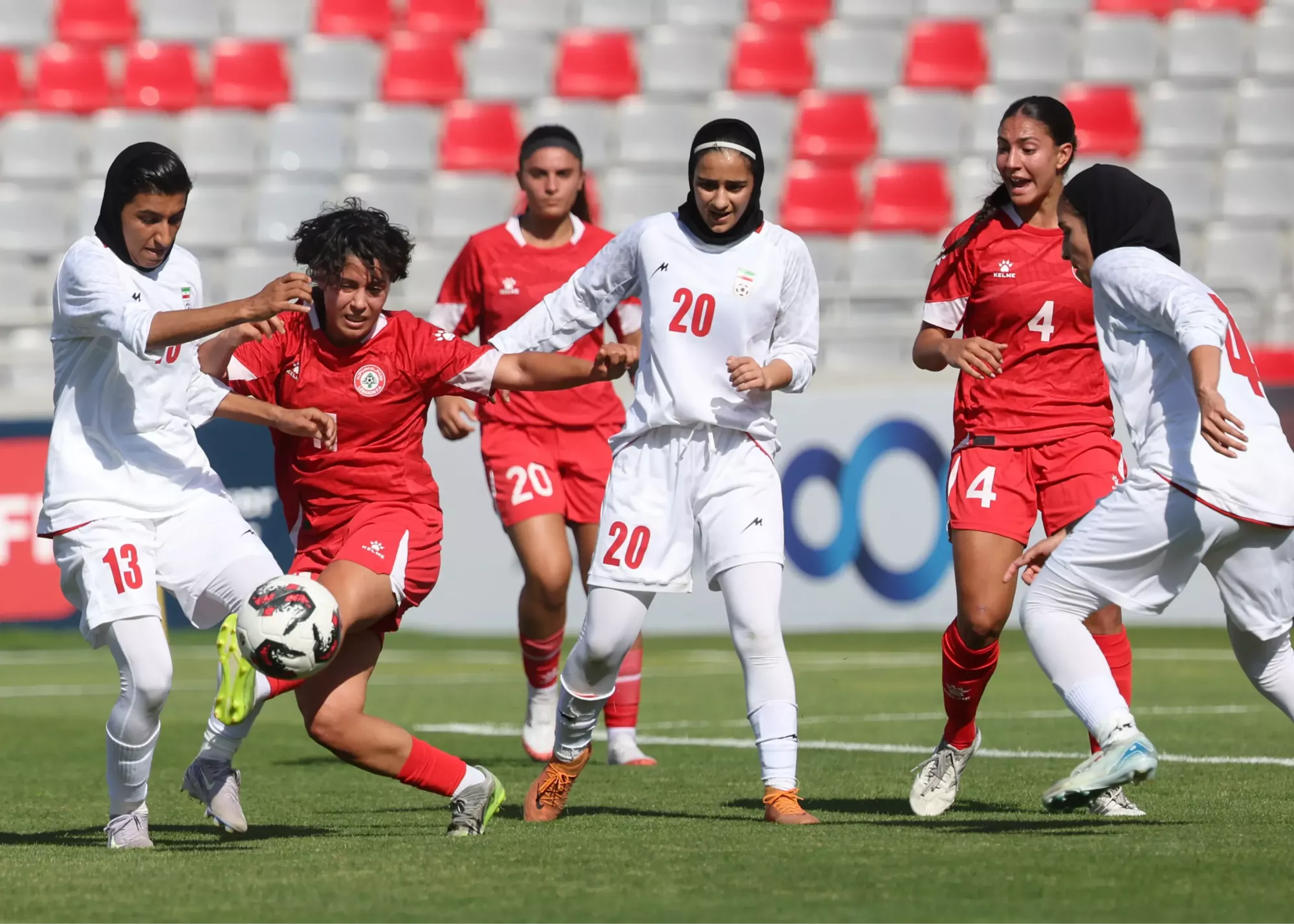 تحرکات موازی سرخپوشان در نقل و انتقالات فوتبال زنان؛/ مذاکرات مدیران پرسپولیس با ملی پوش جوان!