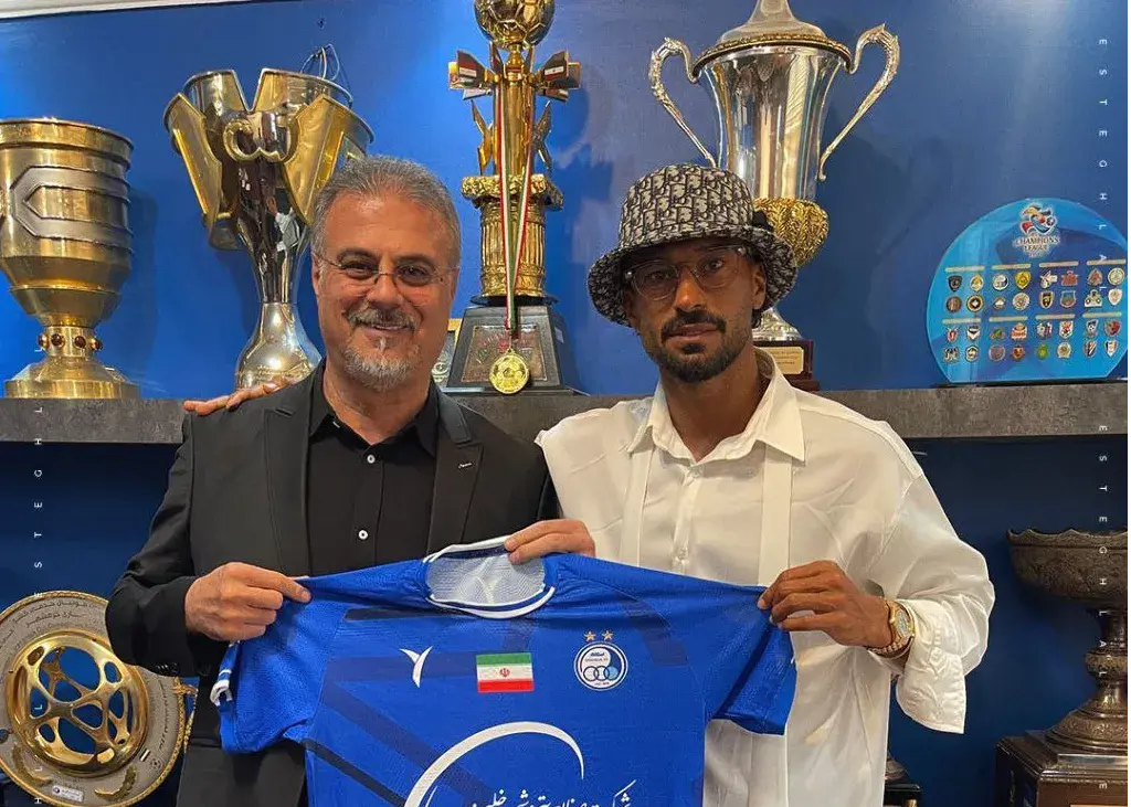 رسمی: رامین رضاییان با استقلال تمدید کرد