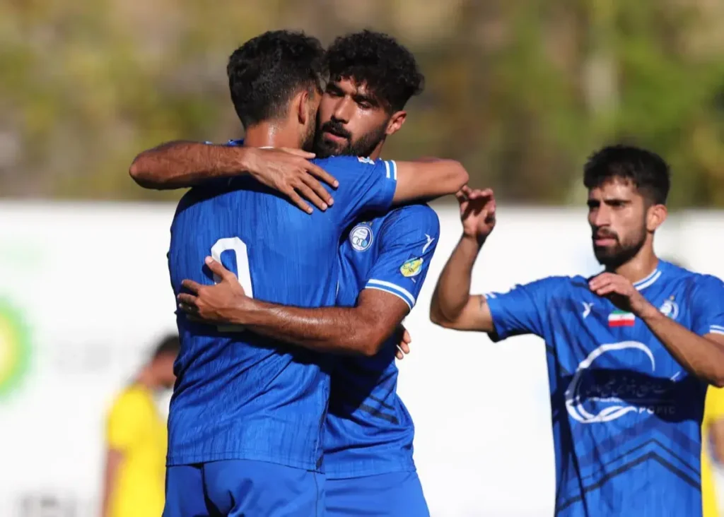 اعتماد دوباره ساپینتو به مدافع جوان/ جای پای سامان فلاح در استقلال سفت شد!