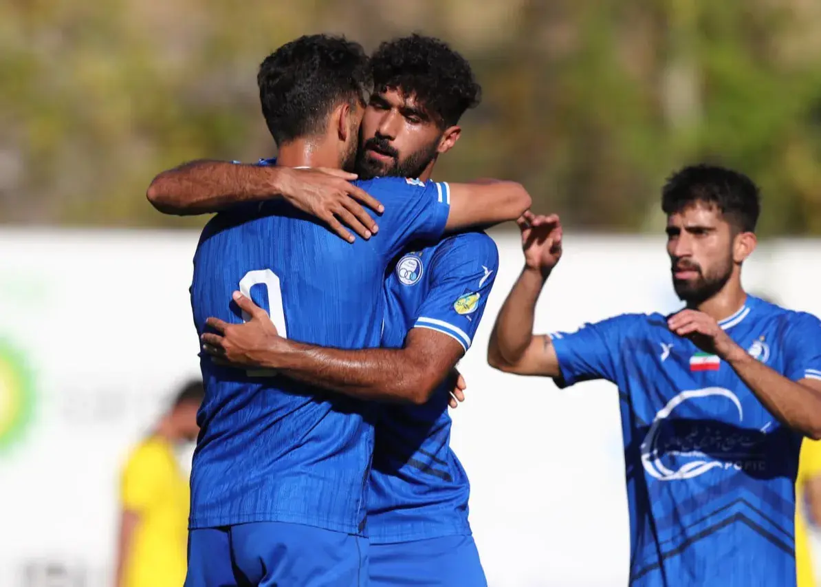 اعتماد دوباره ساپینتو به مدافع جوان/ جای پای سامان فلاح در استقلال سفت شد!