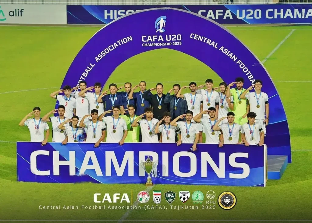 ماجرای سپاهان که به جای تیم ملی قهرمان شد!