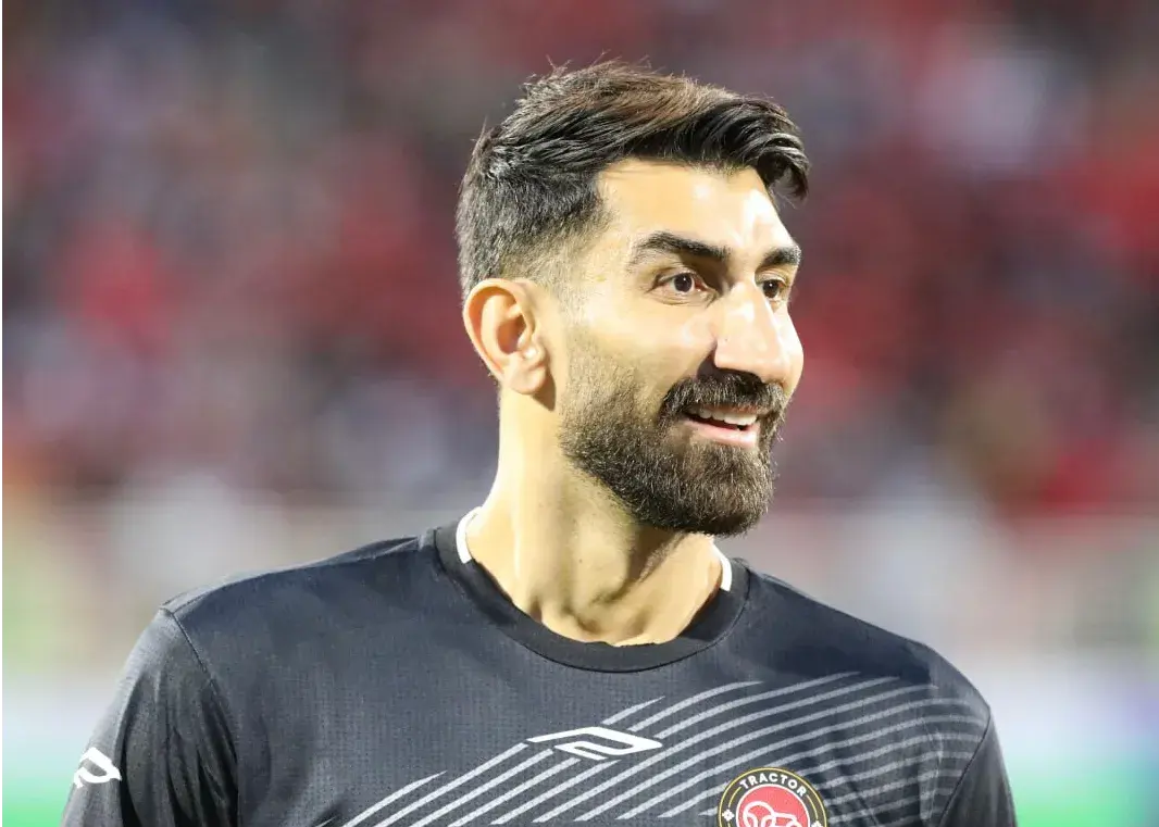 اولین تصویر بعد از محرومیت؛/ پایان شایعات درباره فسخ بیرانوند! (عکس)