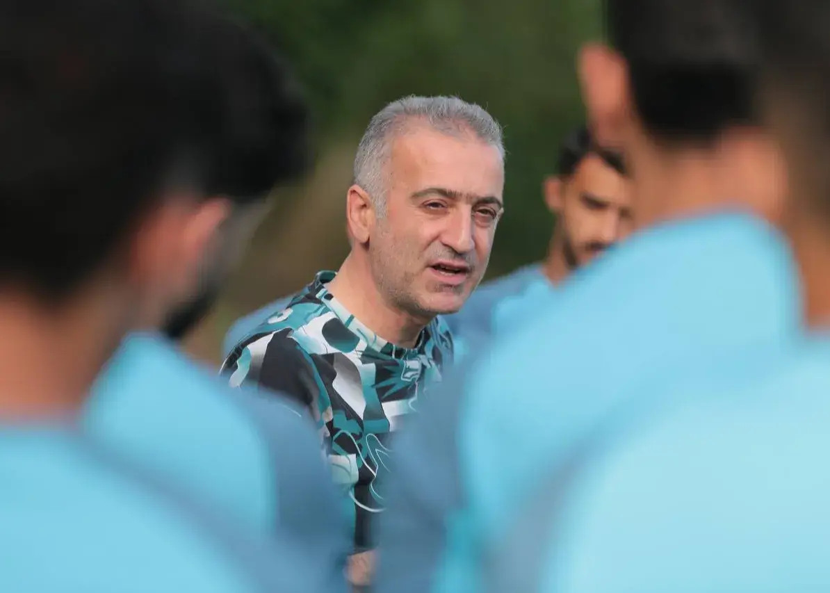 فراز کمالوند موتور نساجی را روشن کرد