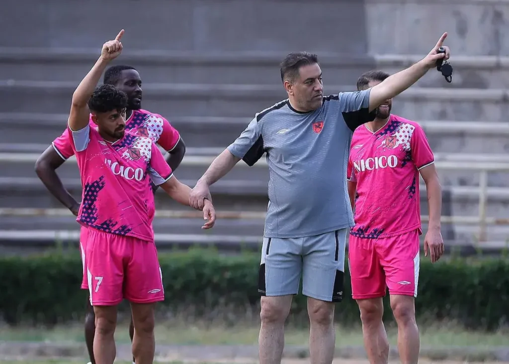 پوستر مربی جدید پرسپولیس (عکس)