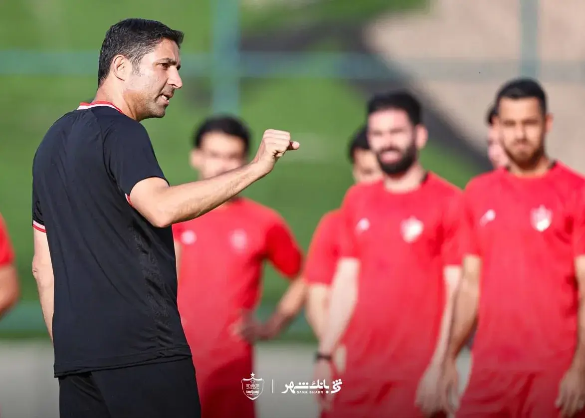 از قهرمان لیگ برتر تا ستاره ناشناخته/ شایعات بزرگ: گزینه‌های خارجی دفاع پرسپولیس