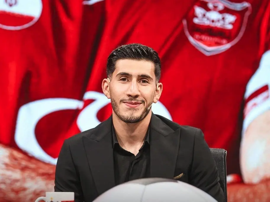 رجائیان: تایید هاشمیان برای انتقال نیاز است؛/ بازیکن پرسپولیس با آلومینیوم امضاء کرد!