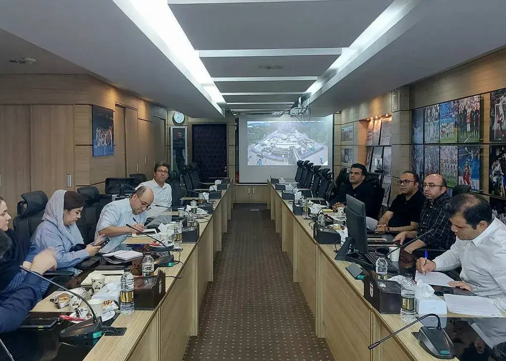 جلسه برای رفع نواقص وی ای آر در آزادی