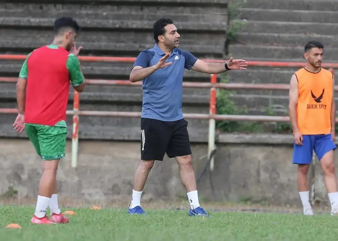 تجمع بازیکنان سابق استقلال و پرسپولیس در نوشهر/ پرستاره ترین نیمکت لیگ یک تشکیل شد!