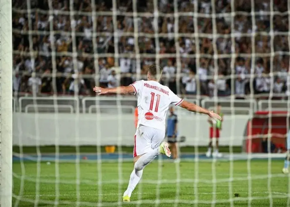 رونمایی سپاهان از بدل شهریار مغانلو!