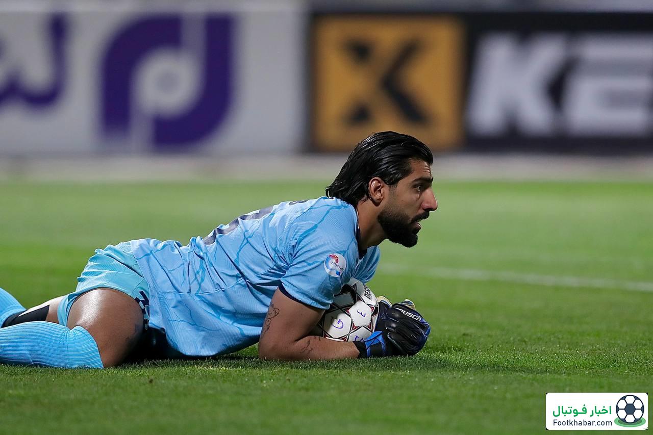 دروازه‌بان استقلال اعلام کرد: فردا به ترکیه می‌روم