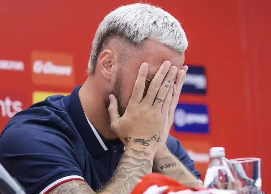 آرناتوویچ به یاد دوست درگذشته‌اش گریه کرد/ تلخ‌ترین نشست خبری یک ستاره: سینیشا دلم تنگه