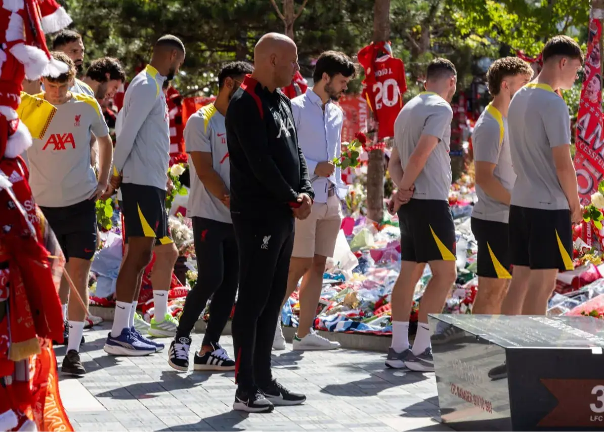 آنفیلد به یاد ژوتا گل‌باران شد (عکس)‏