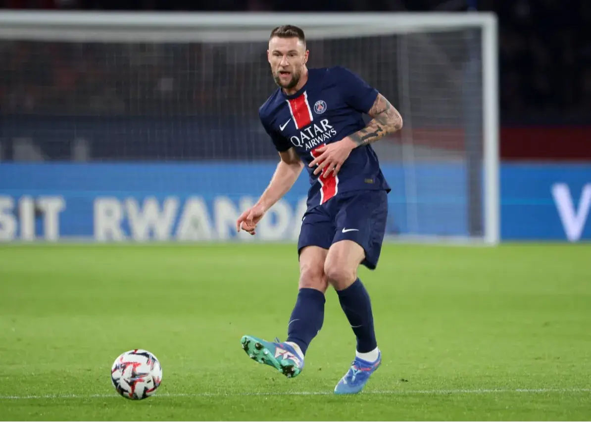 اشکرینیار و مورینیو، شاگردان جدید مورینیو/ حمله ناگهانی فنر به بازار: ستاره‌های بارسا و پی‌اس‌جی