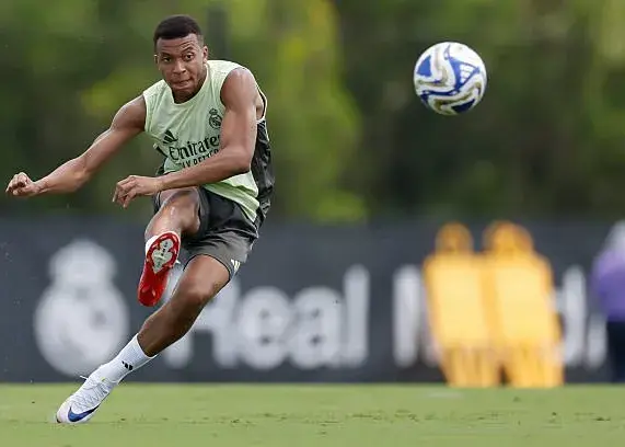 امباپه فیکس شد: همه چیز آماده برای انتقام