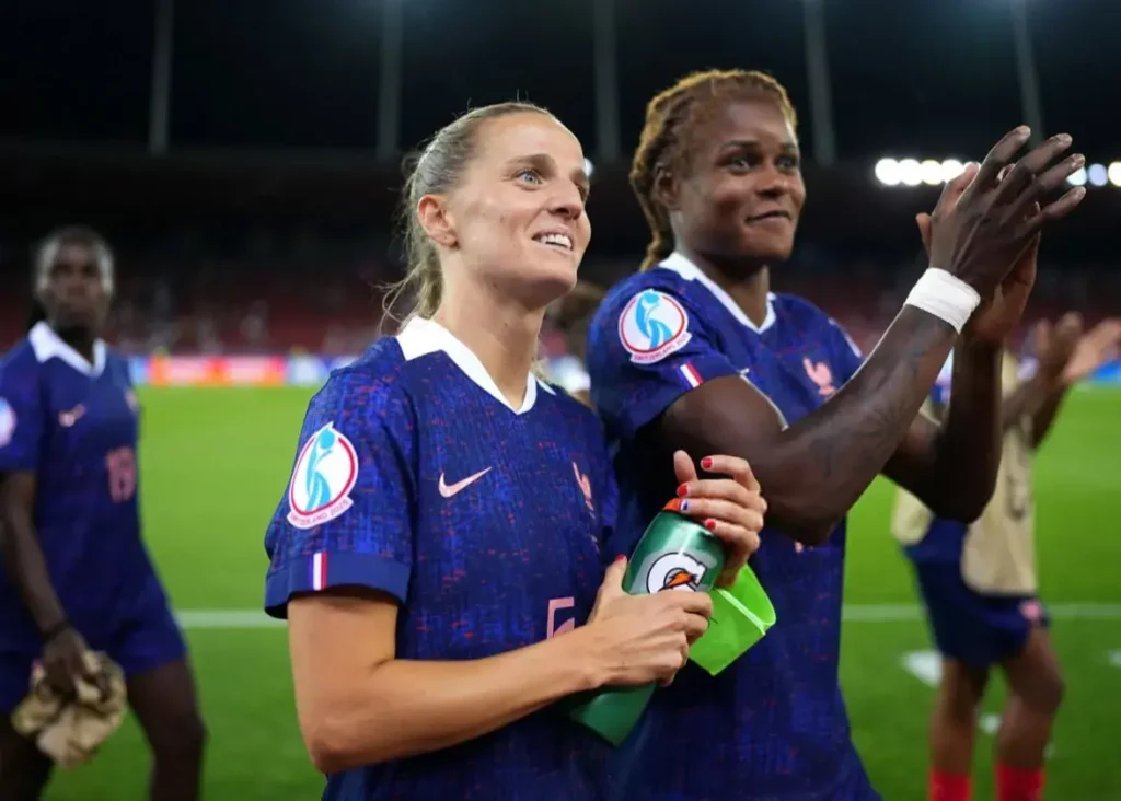 انگلیس 0-2 فرانسه: باخت قهرمان یورو در گام اول