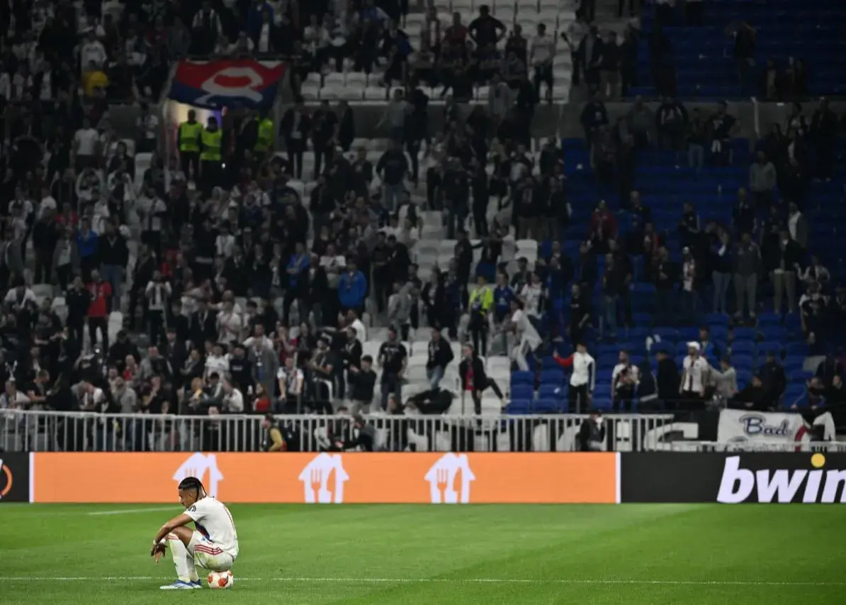 اولتیماتوم به لیون: 200 میلیون یورو بده تا سقوط نکنی!‏