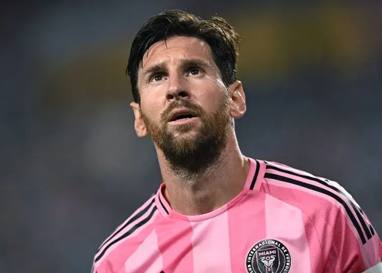 فرار از جریمه: مسی زلاتان نیست!