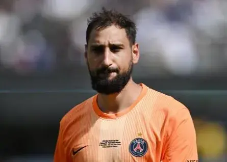 به اونانا اعتماد ندارند/ آغاز مذاکرات یونایتد با بهترین گلر سال اروپا