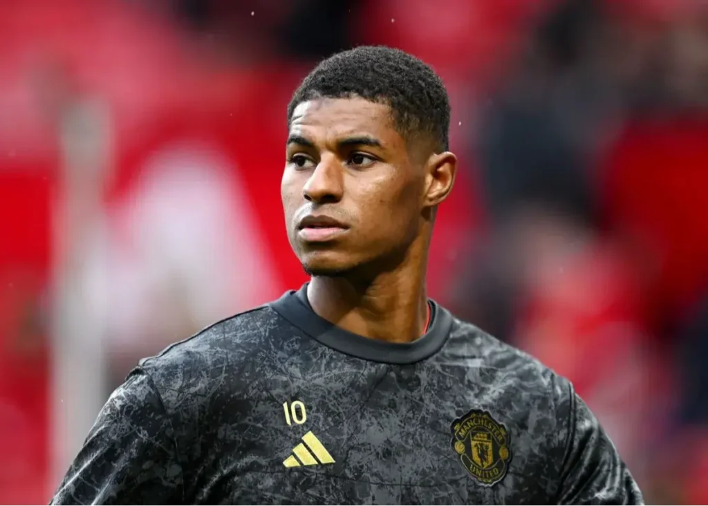 به درخواست مدیران منچستریونایتد/ رشفورد امضا کرد: اعلام رسمی به فردا موکول شد