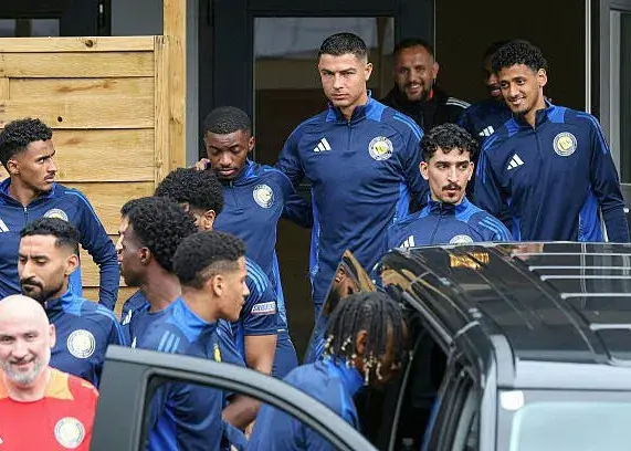 تکذیب شد، رونالدو در امن و امان است/ شایعه خیلی ترسناک: آتش‌سوزی اتاق رونالدو!