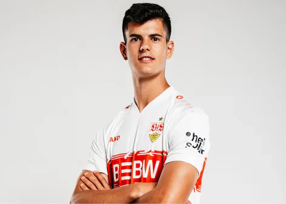 رسمی: هافبک رئال به اشتوتگارت پیوست