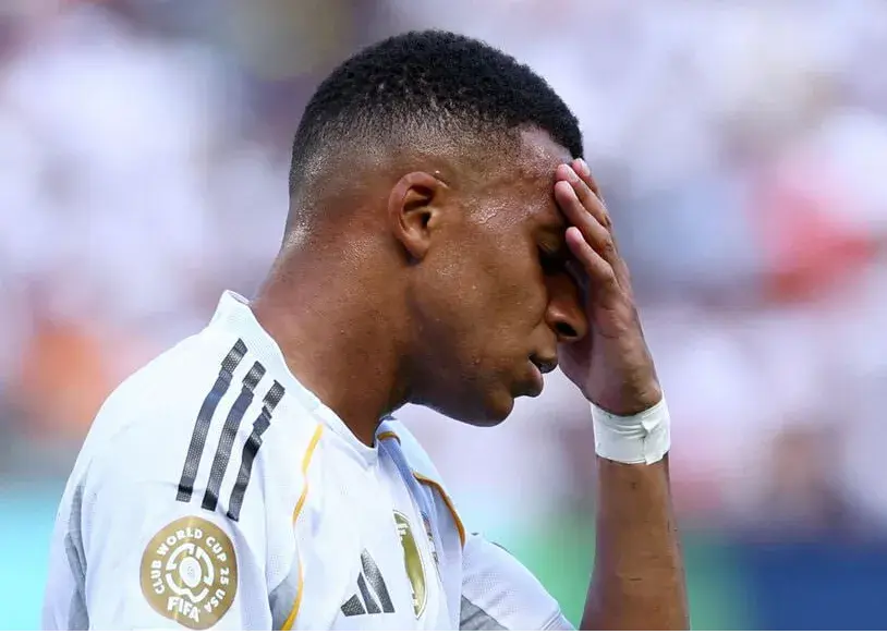 ضربه محکم پی‌اس‌جی به امباپه: بدون تو قهرمانیم!