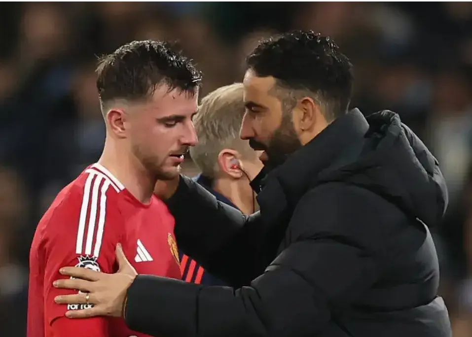 عزم مونت برای موفقیت/ ناراحتی ستاره یونایتد از انتقاد تند آموریم