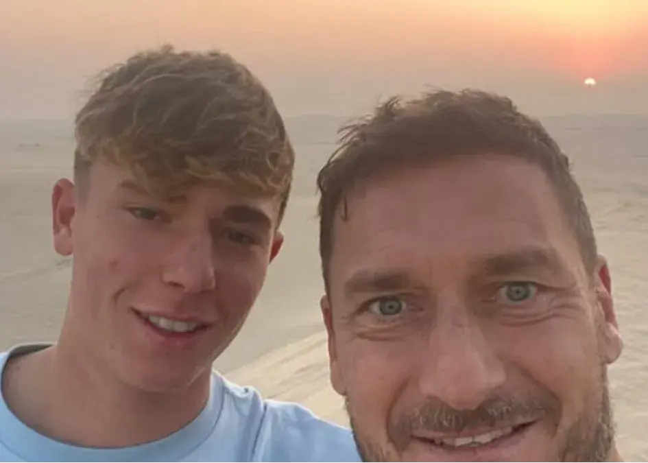 فشار کمرشکن نام پدر/ بازنشستگی ناگهانی پسر توتی در 19 سالگی!